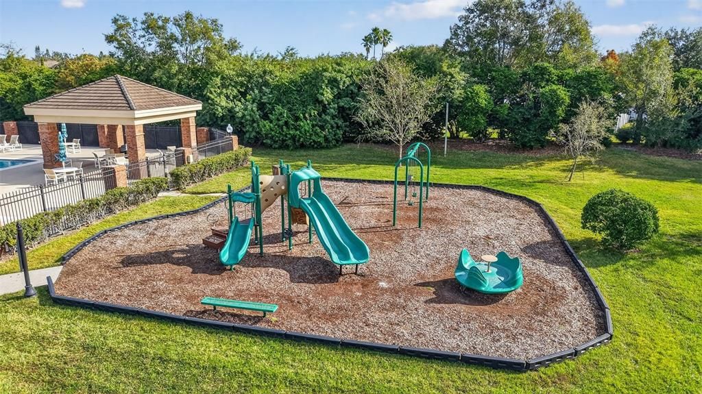 En Venta: $425,000 (3 camas, 2 baños, 1501 Pies cuadrados)