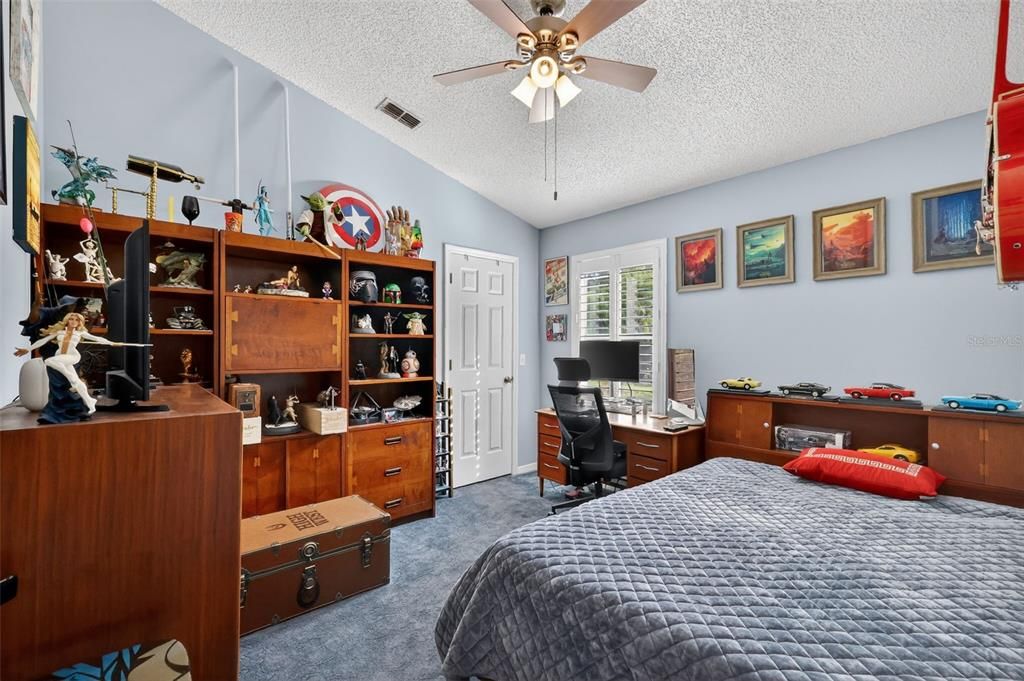 En Venta: $425,000 (3 camas, 2 baños, 1501 Pies cuadrados)