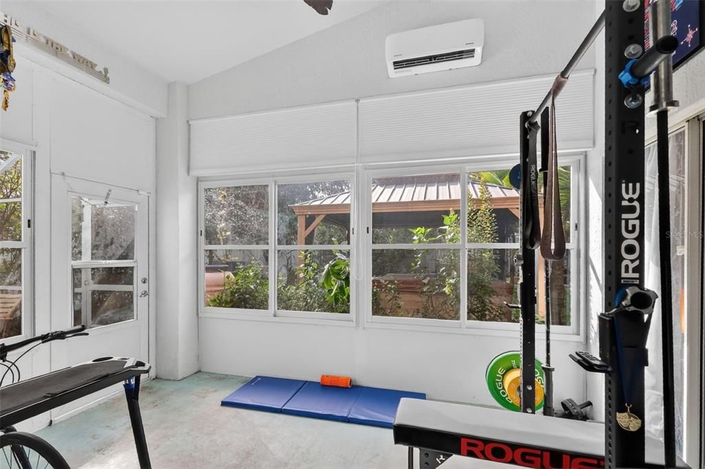 En Venta: $425,000 (3 camas, 2 baños, 1501 Pies cuadrados)