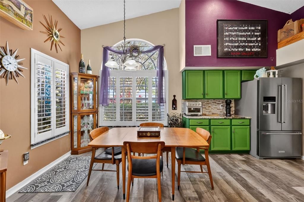 En Venta: $425,000 (3 camas, 2 baños, 1501 Pies cuadrados)