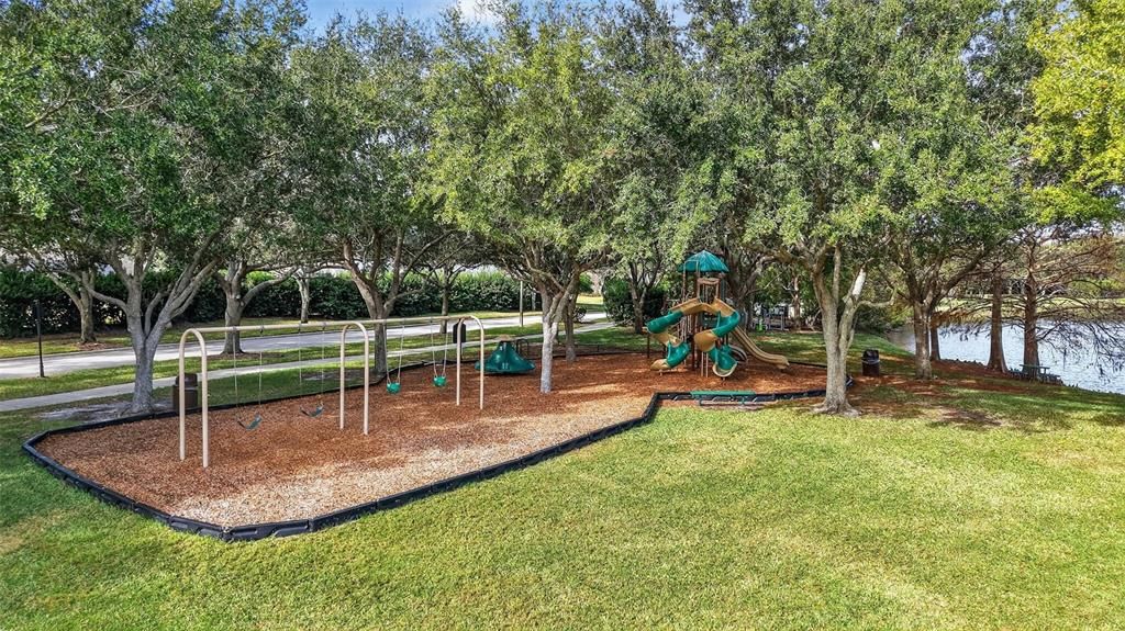 En Venta: $425,000 (3 camas, 2 baños, 1501 Pies cuadrados)