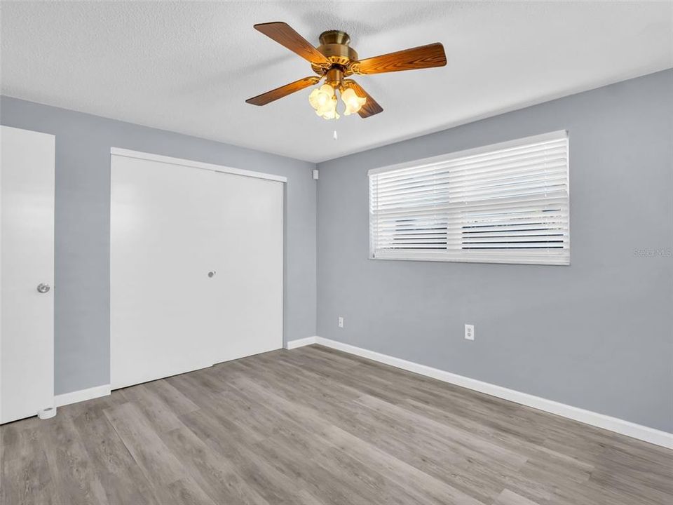 For Sale: $250,000 (2 beds, 2 baths, 1136 Square Feet)