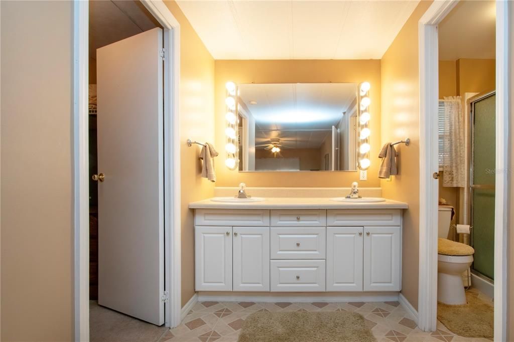 For Sale: $149,900 (3 beds, 2 baths, 1152 Square Feet)