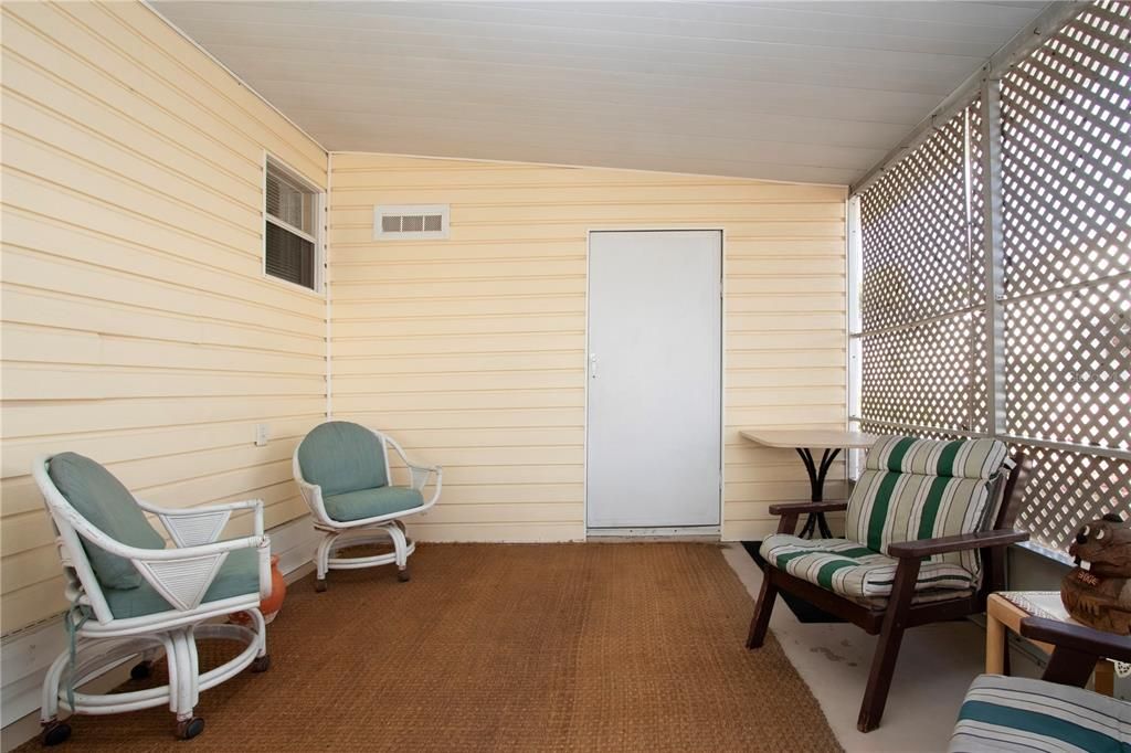 For Sale: $149,900 (3 beds, 2 baths, 1152 Square Feet)