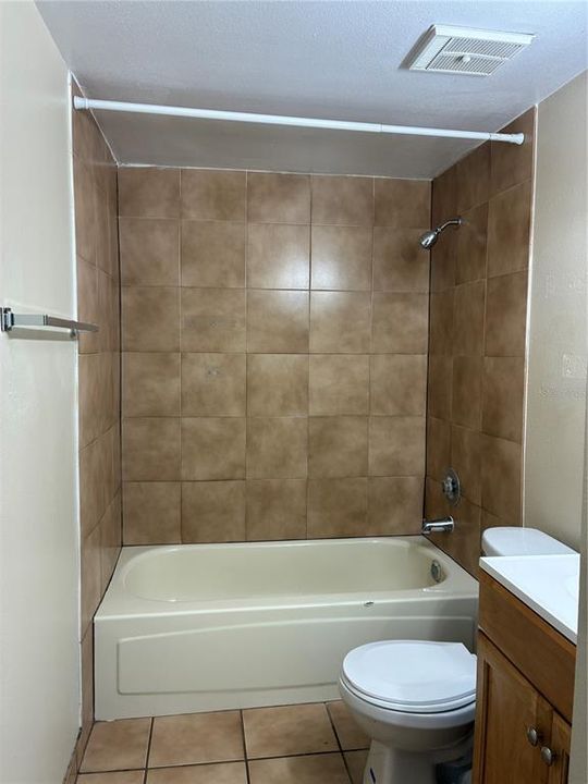 For Rent: $1,100 (1 beds, 1 baths, 504 Square Feet)