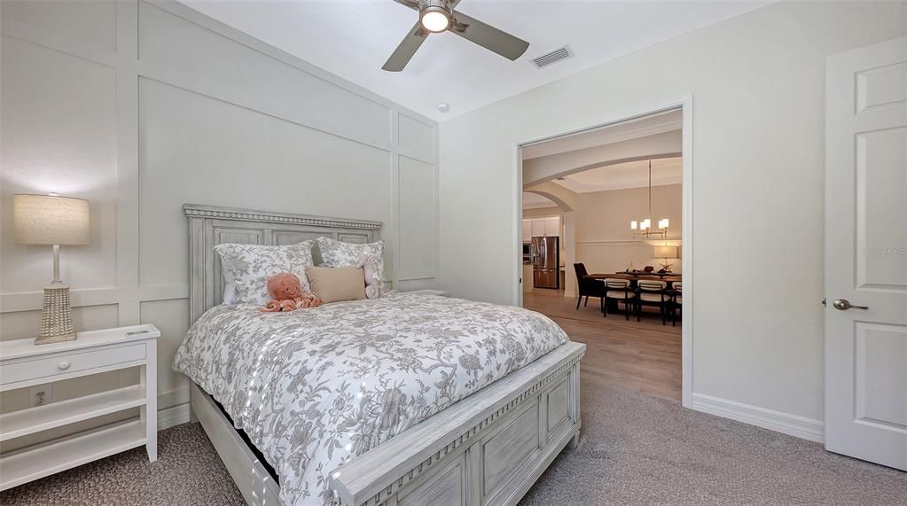 En Venta: $609,900 (3 camas, 2 baños, 2053 Pies cuadrados)