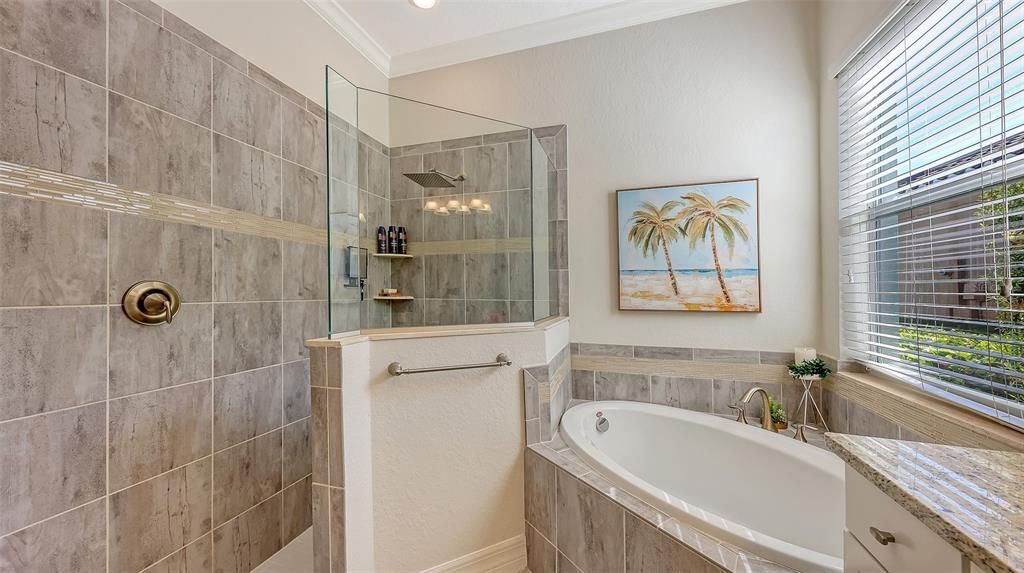 En Venta: $609,900 (3 camas, 2 baños, 2053 Pies cuadrados)