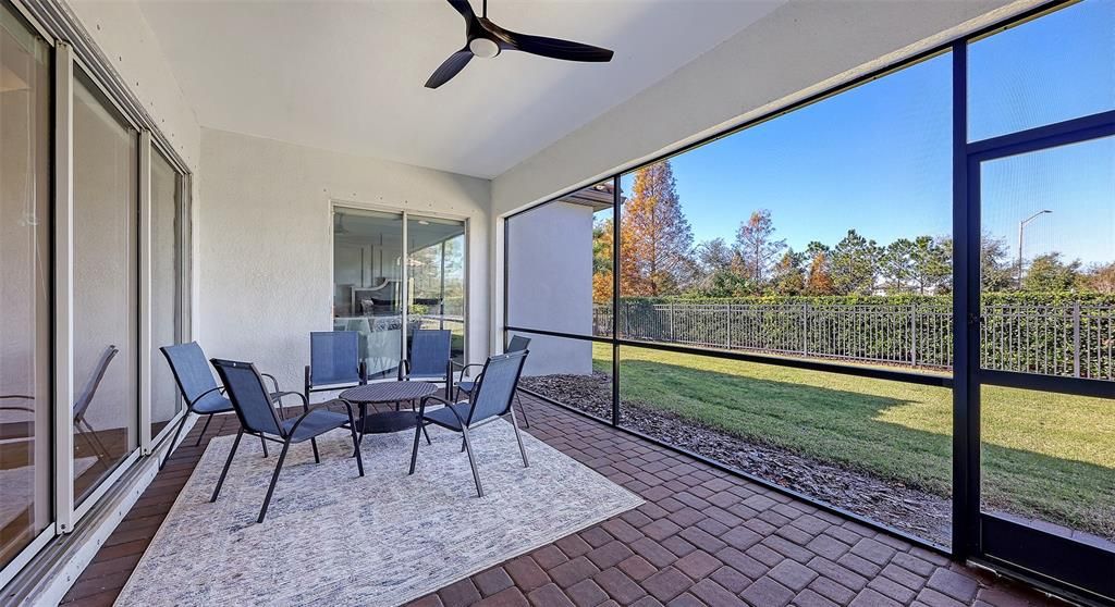 En Venta: $609,900 (3 camas, 2 baños, 2053 Pies cuadrados)