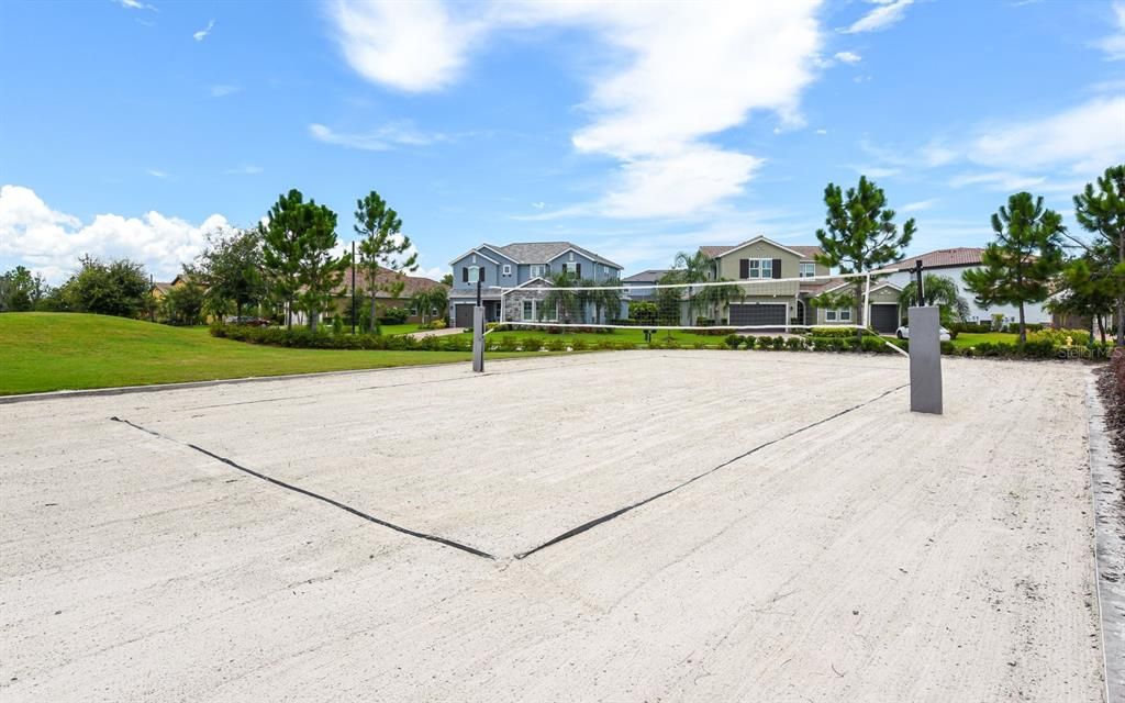 En Venta: $609,900 (3 camas, 2 baños, 2053 Pies cuadrados)