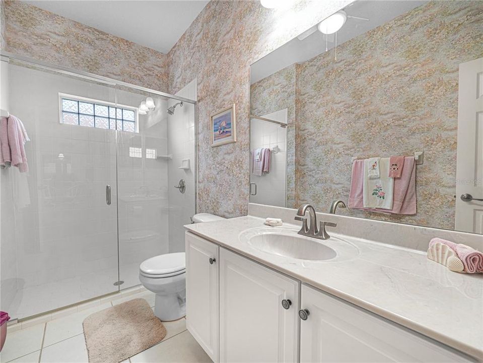 En Venta: $379,900 (3 camas, 2 baños, 2120 Pies cuadrados)