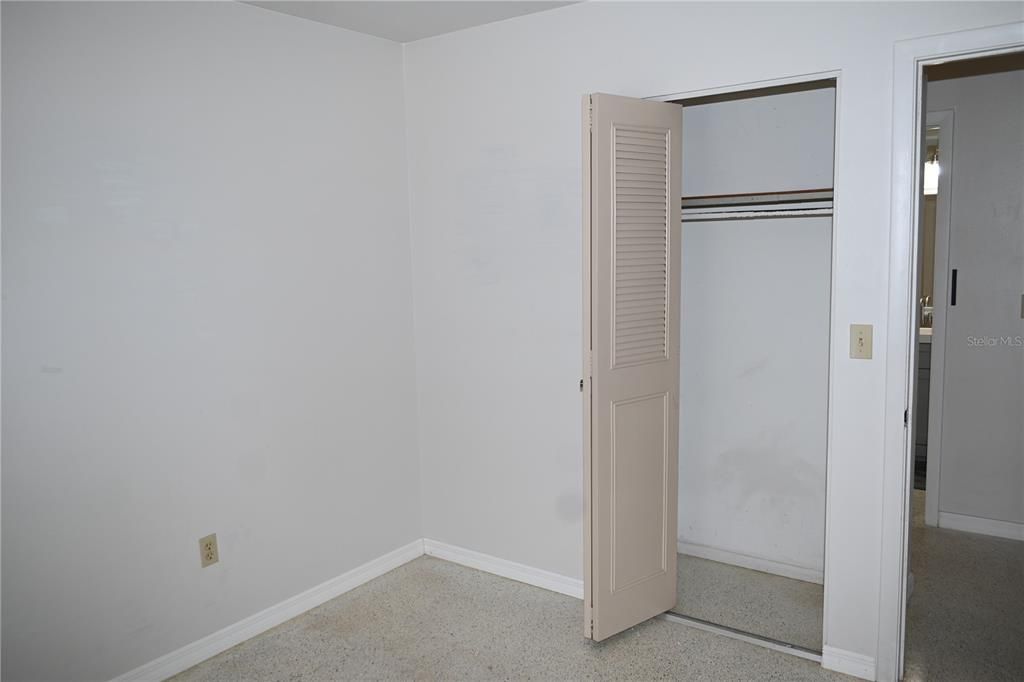 待售: $299,999 (3 贝兹, 2 浴室, 1120 平方英尺)