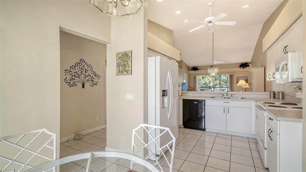 En Venta: $329,000 (2 camas, 2 baños, 1333 Pies cuadrados)