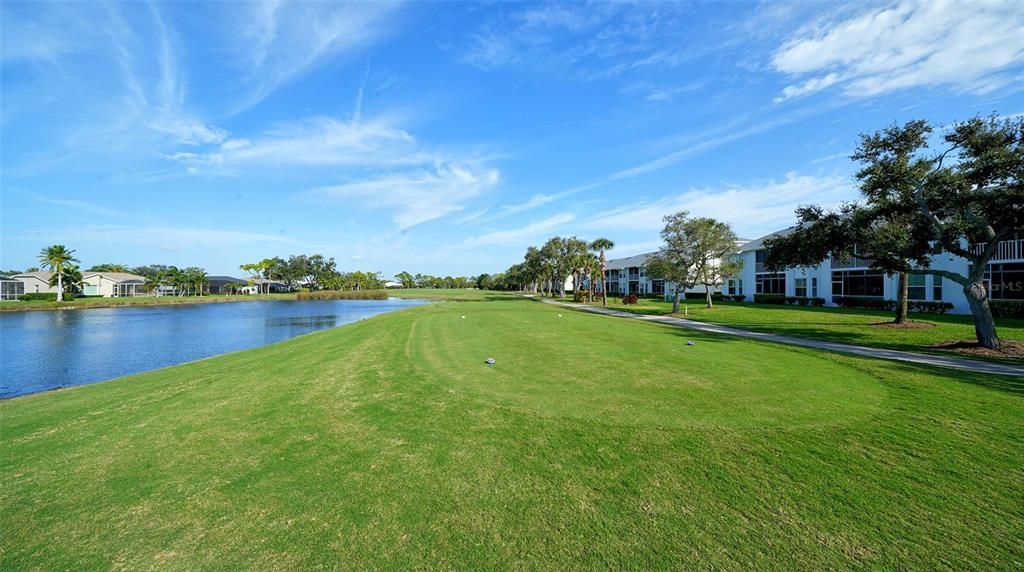 En Venta: $329,000 (2 camas, 2 baños, 1333 Pies cuadrados)