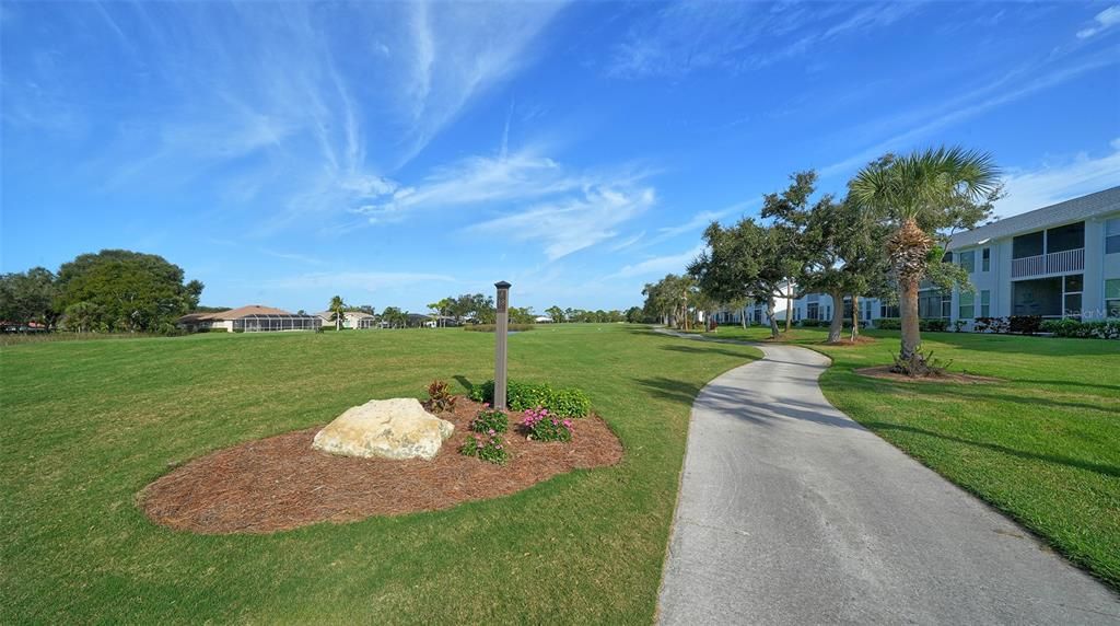 En Venta: $329,000 (2 camas, 2 baños, 1333 Pies cuadrados)