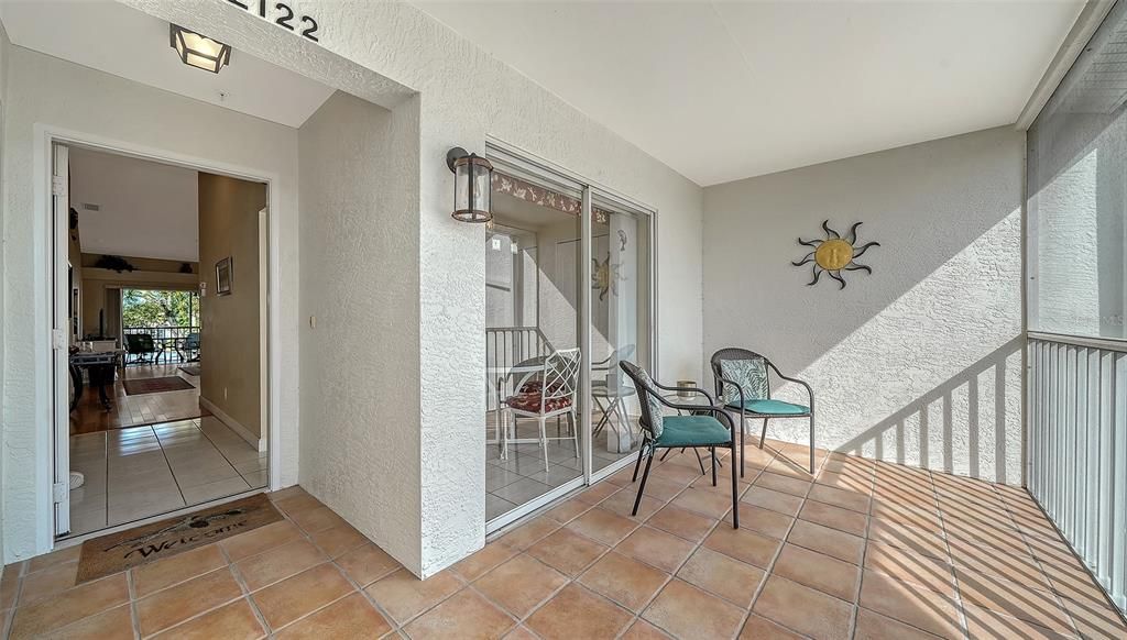 En Venta: $329,000 (2 camas, 2 baños, 1333 Pies cuadrados)