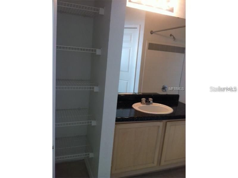 En Renta: $1,795 (2 camas, 2 baños, 1107 Pies cuadrados)