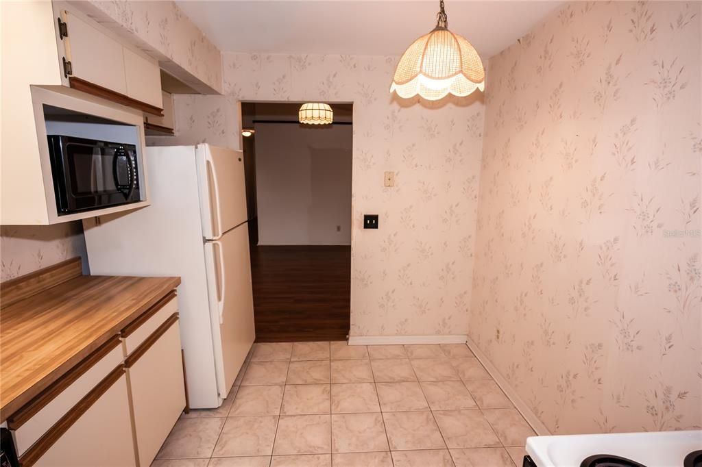 На продажу: $265,000 (3 спален, 2 ванн, 1268 Квадратных фут)