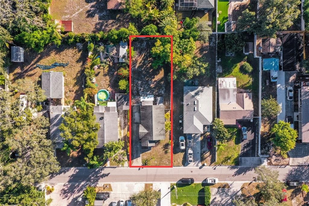 For Sale: $399,000 (2 beds, 1 baths, 1032 Square Feet)