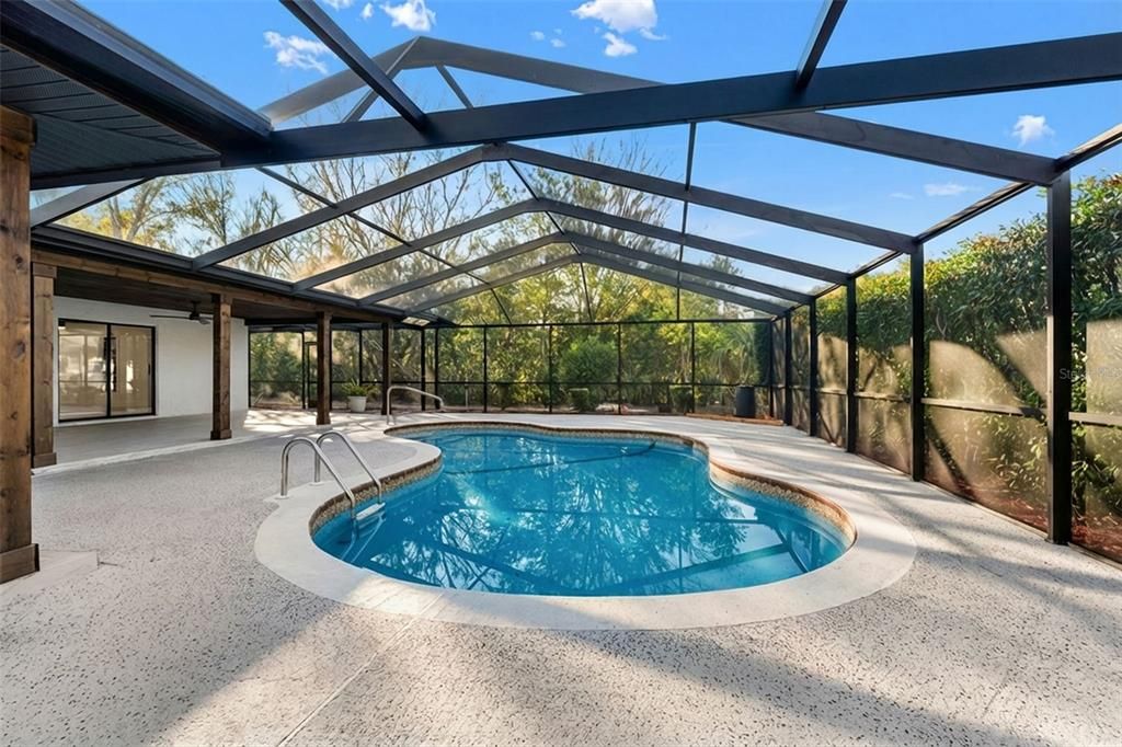 For Sale: $484,500 (3 beds, 3 baths, 2419 Square Feet)