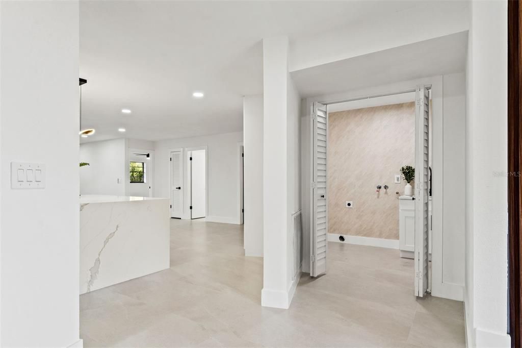 For Sale: $484,500 (3 beds, 3 baths, 2419 Square Feet)