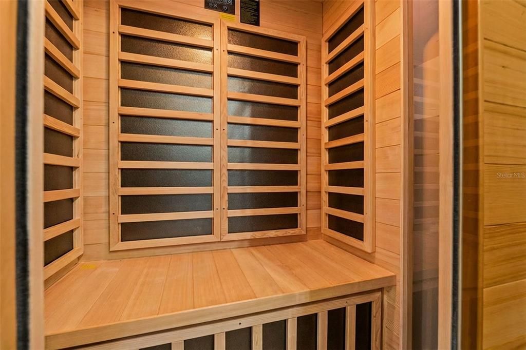 For Sale: $484,500 (3 beds, 3 baths, 2419 Square Feet)