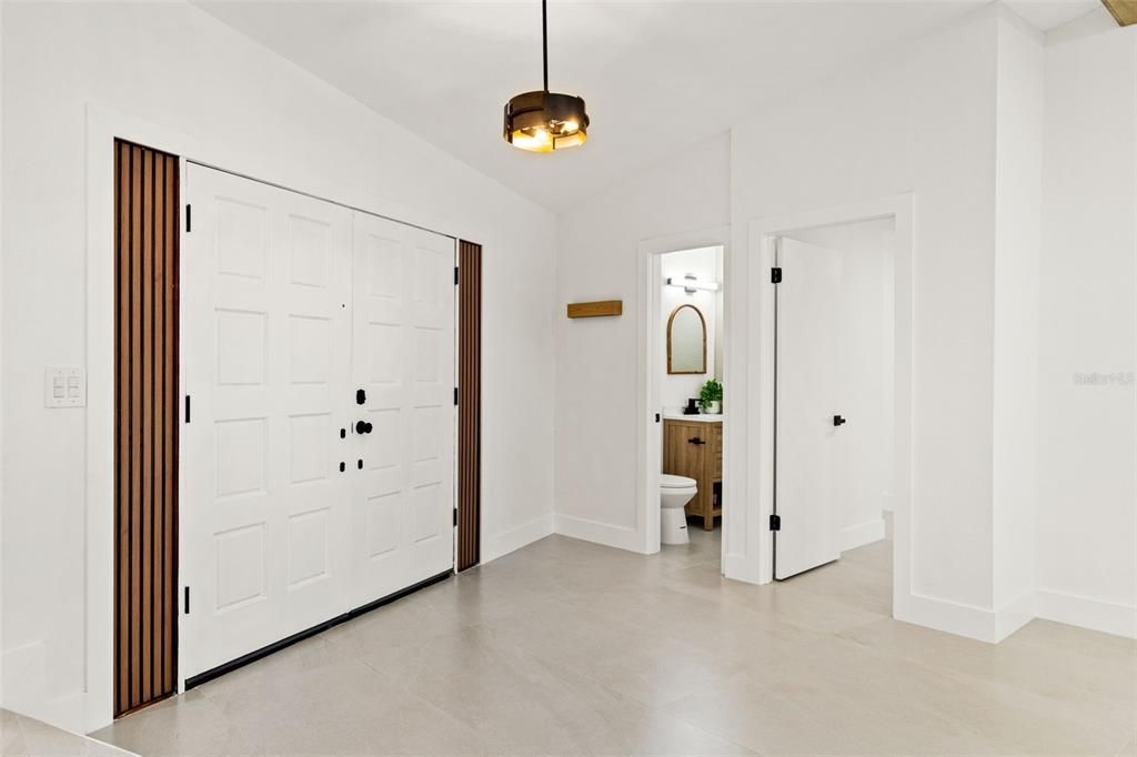 For Sale: $484,500 (3 beds, 3 baths, 2419 Square Feet)