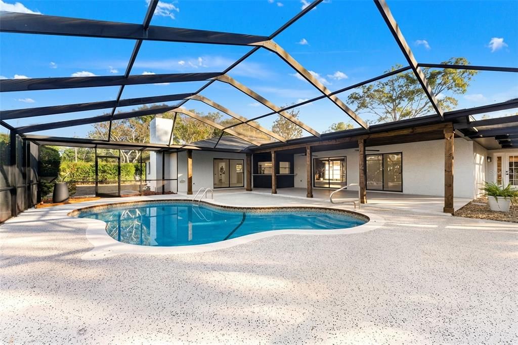 For Sale: $484,500 (3 beds, 3 baths, 2419 Square Feet)