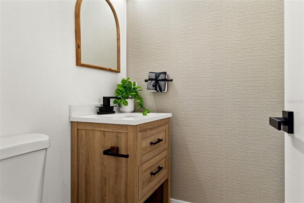 For Sale: $484,500 (3 beds, 3 baths, 2419 Square Feet)