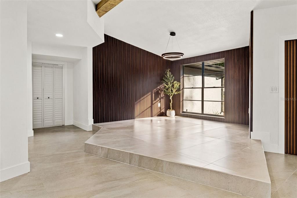 For Sale: $484,500 (3 beds, 3 baths, 2419 Square Feet)