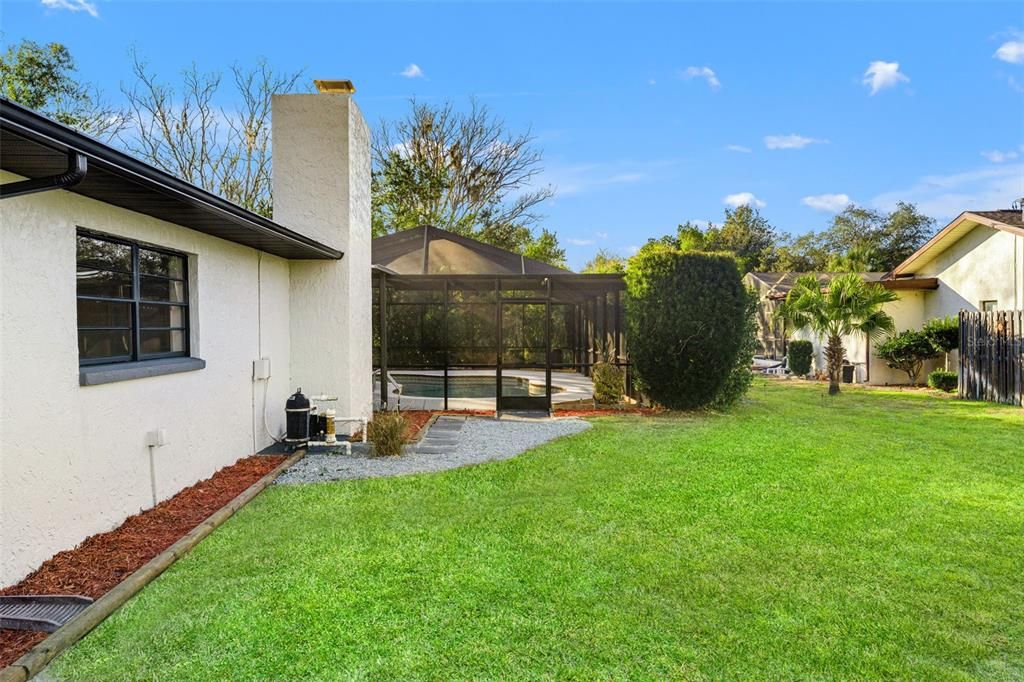 For Sale: $484,500 (3 beds, 3 baths, 2419 Square Feet)