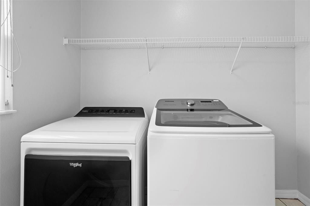 待售: $560,000 (4 贝兹, 3 浴室, 2660 平方英尺)