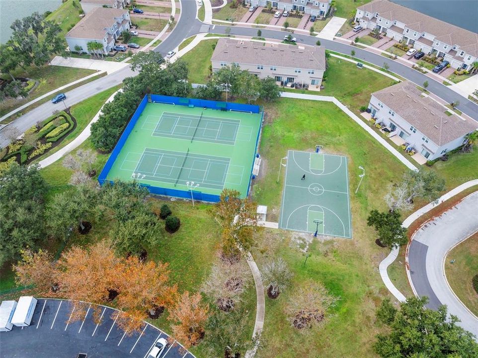 待售: $560,000 (4 贝兹, 3 浴室, 2660 平方英尺)