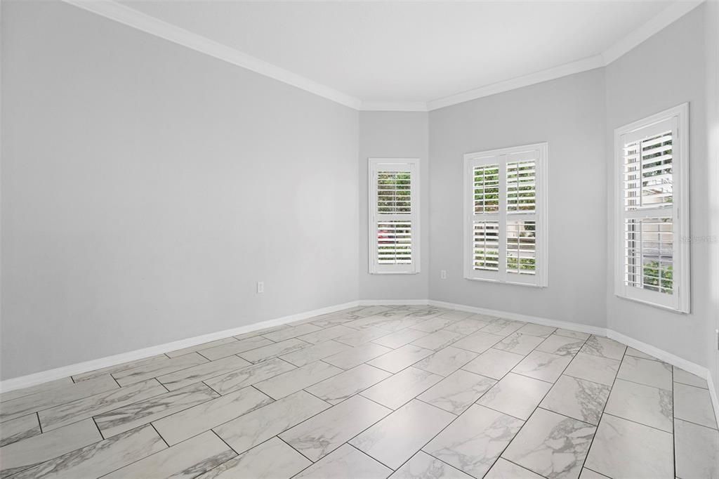 待售: $560,000 (4 贝兹, 3 浴室, 2660 平方英尺)