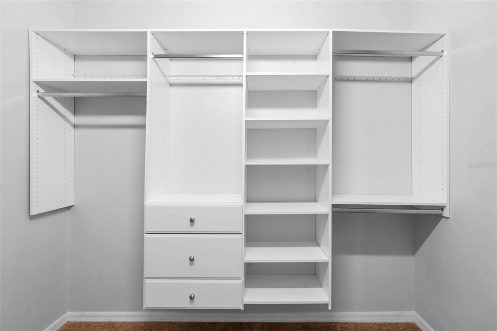 待售: $560,000 (4 贝兹, 3 浴室, 2660 平方英尺)