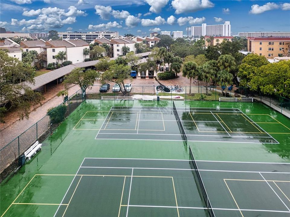 En Venta: $849,900 (3 camas, 2 baños, 1720 Pies cuadrados)