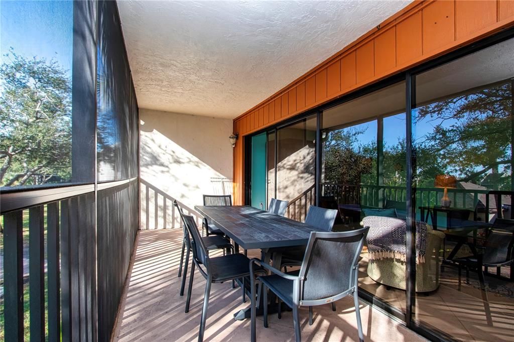 En Venta: $849,900 (3 camas, 2 baños, 1720 Pies cuadrados)