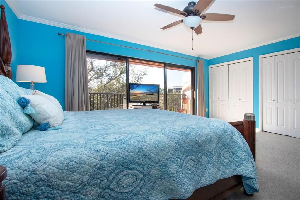 En Venta: $849,900 (3 camas, 2 baños, 1720 Pies cuadrados)