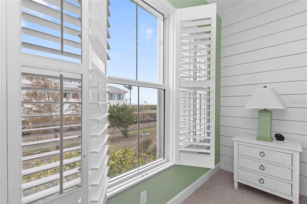 En Venta: $750,000 (2 camas, 2 baños, 1621 Pies cuadrados)