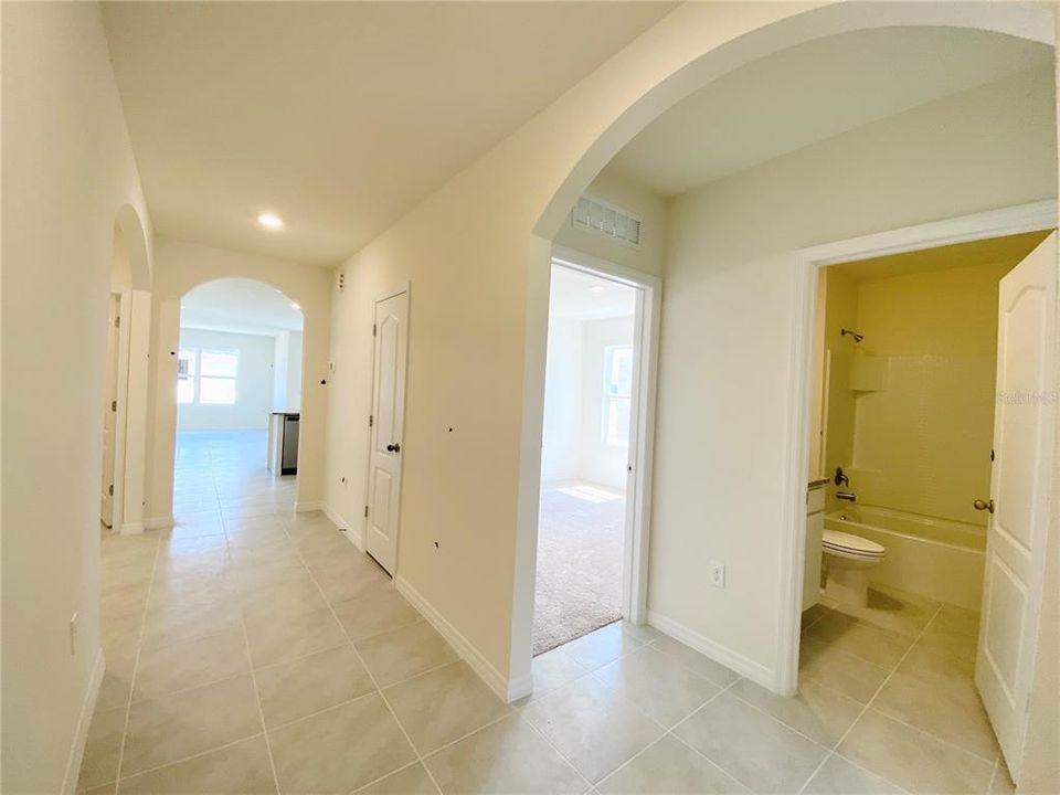 En Renta: $2,400 (4 camas, 2 baños, 1846 Pies cuadrados)