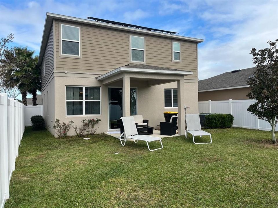 For Sale: $420,000 (4 beds, 2 baths, 2112 Square Feet)