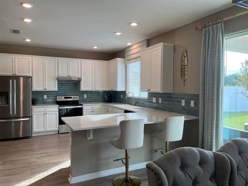 For Sale: $420,000 (4 beds, 2 baths, 2112 Square Feet)