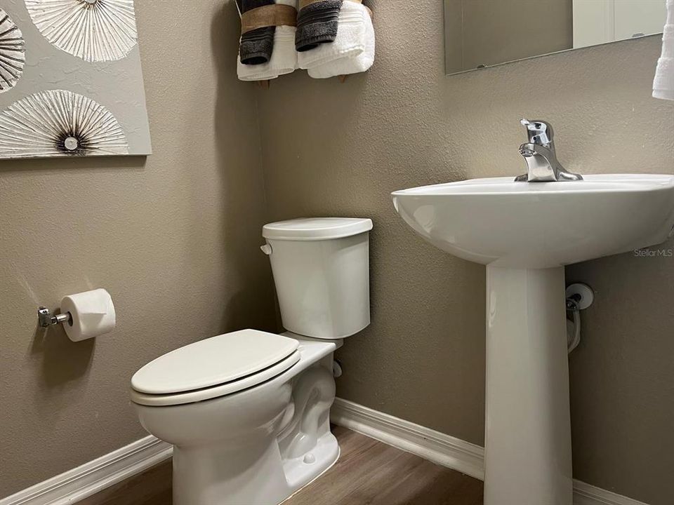 For Sale: $420,000 (4 beds, 2 baths, 2112 Square Feet)