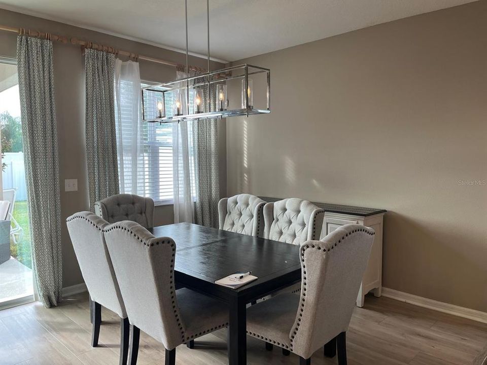 For Sale: $420,000 (4 beds, 2 baths, 2112 Square Feet)