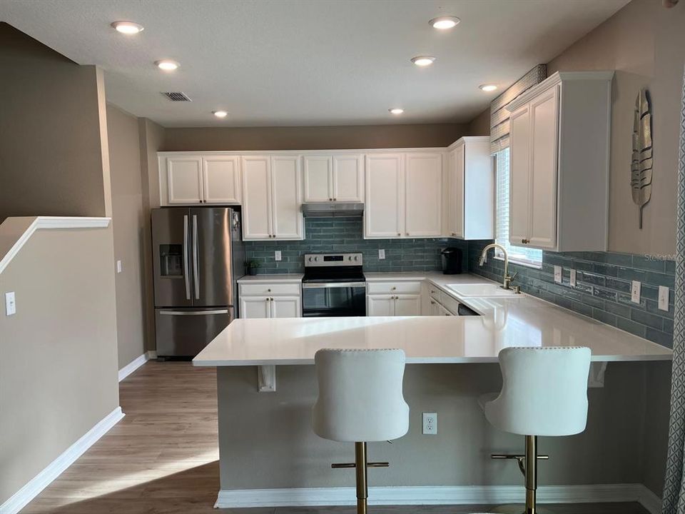 For Sale: $420,000 (4 beds, 2 baths, 2112 Square Feet)