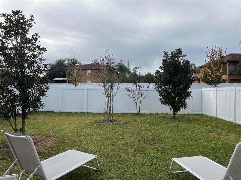 For Sale: $420,000 (4 beds, 2 baths, 2112 Square Feet)