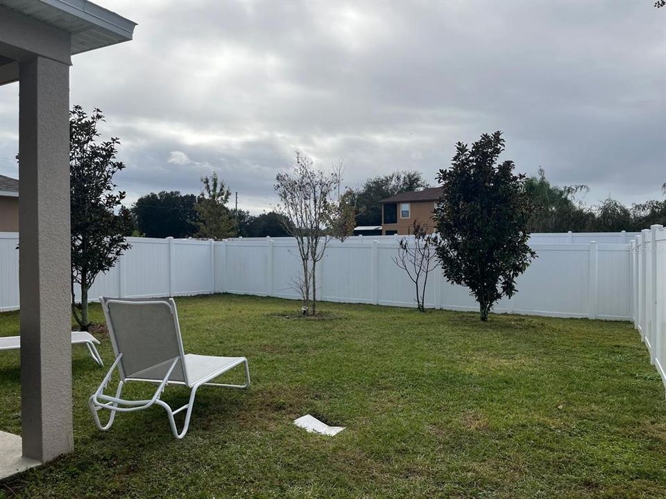 For Sale: $420,000 (4 beds, 2 baths, 2112 Square Feet)