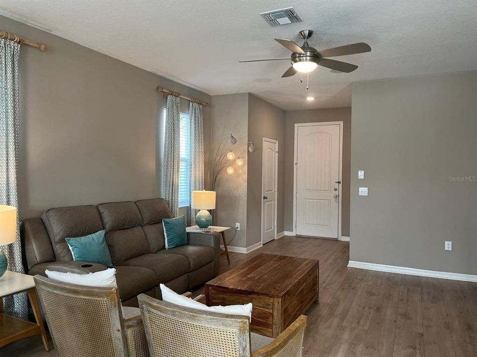 For Sale: $420,000 (4 beds, 2 baths, 2112 Square Feet)