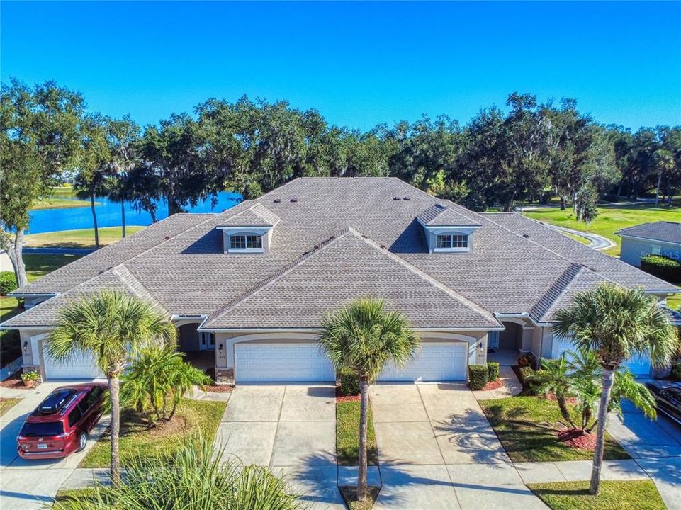 Под контрактом: $370,000 (3 спален, 2 ванн, 1704 Квадратных фут)