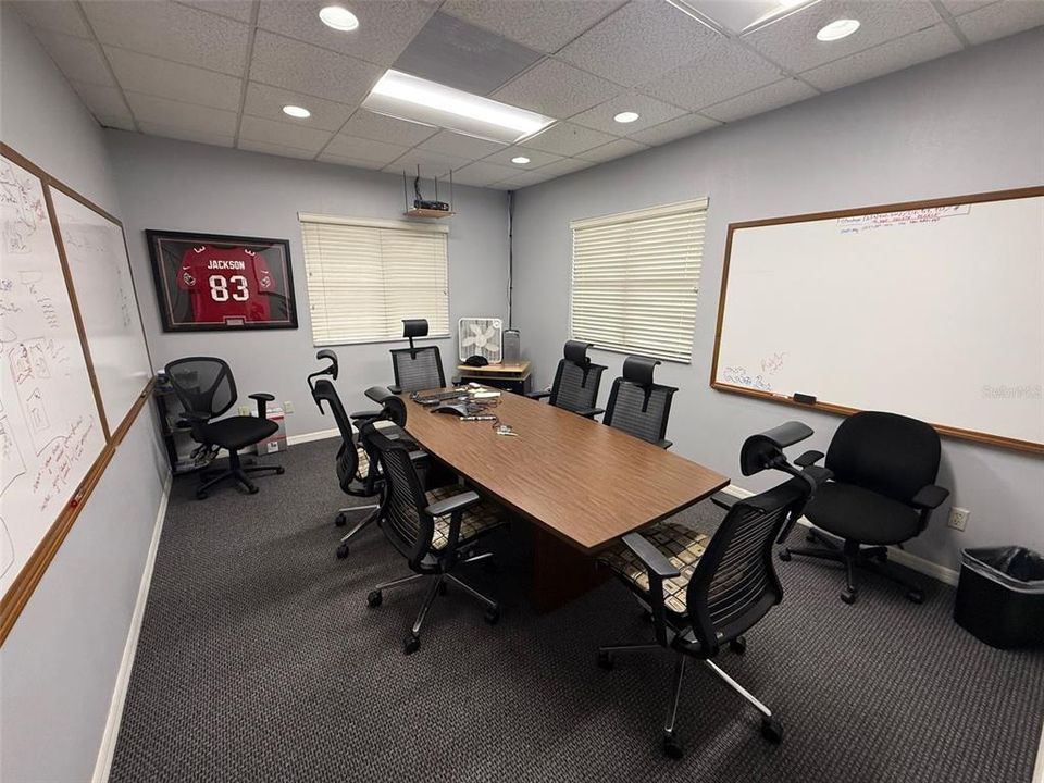 待售: $369,900 (0 贝兹, 0 浴室, 0 平方英尺)