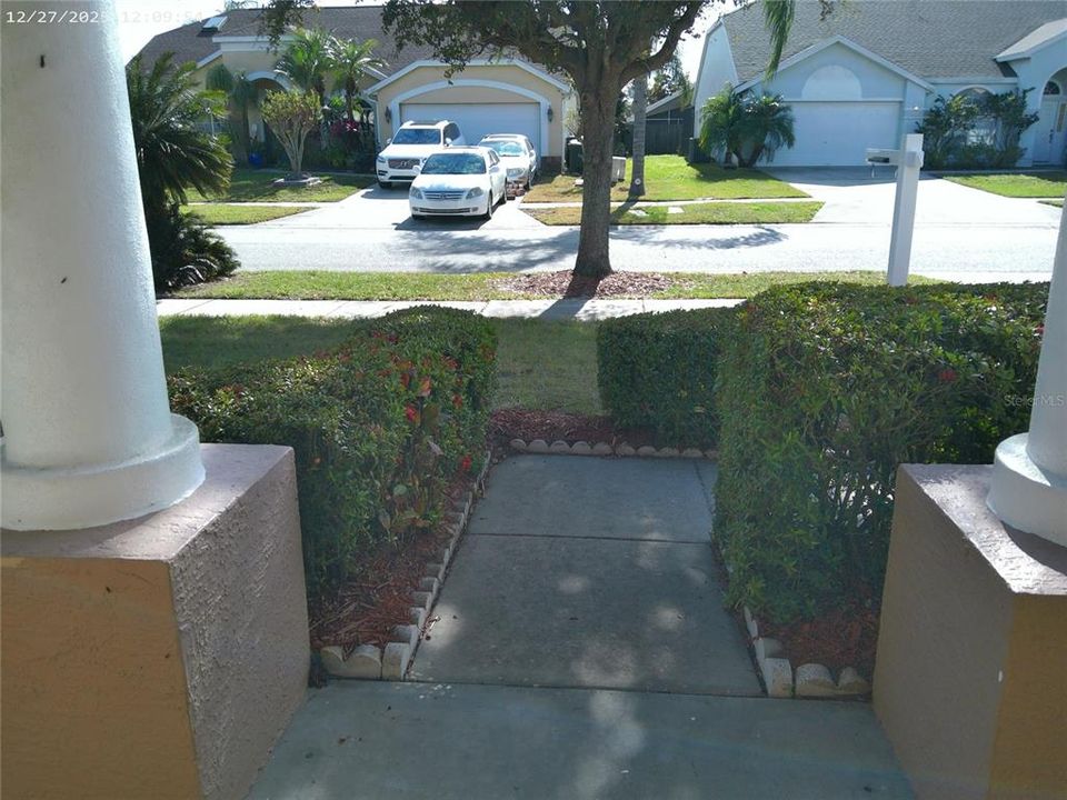 For Sale: $435,000 (4 beds, 2 baths, 1847 Square Feet)